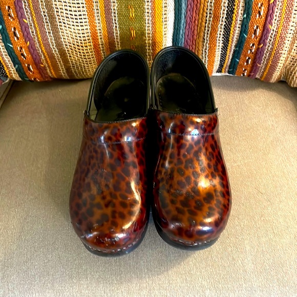 Dansko clog size 38 - Picture 1 of 9